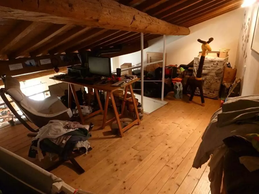 Immagine 15 di Appartamento in vendita  a Castelfiorentino