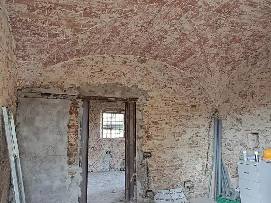 Immagine 10 di Rustico / casale in vendita  a Calci