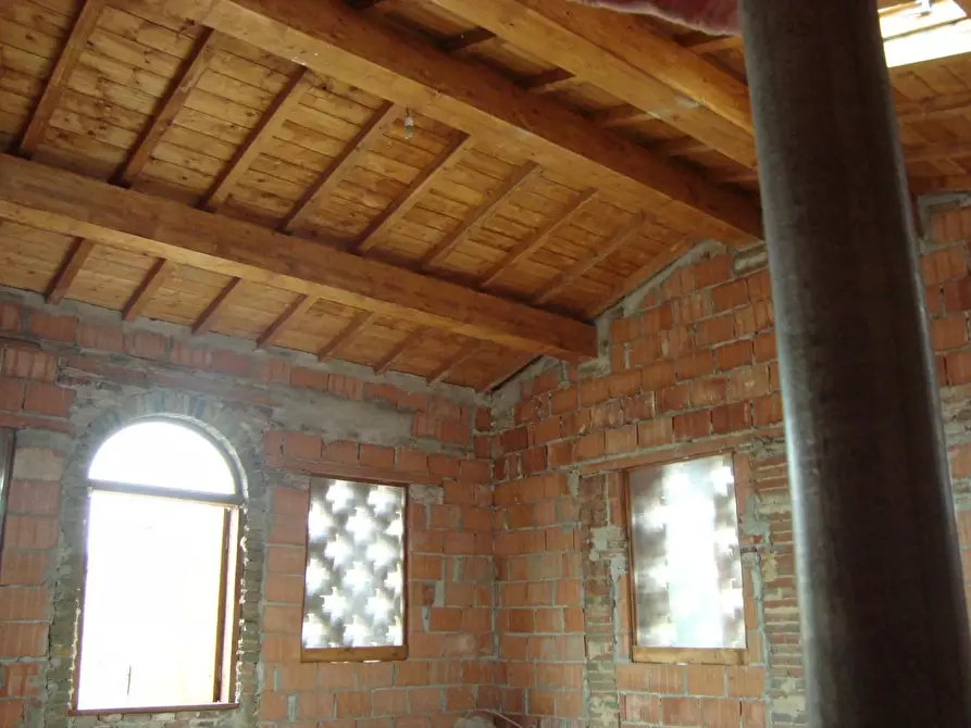 Immagine 15 di Casa indipendente in vendita  a Lamporecchio