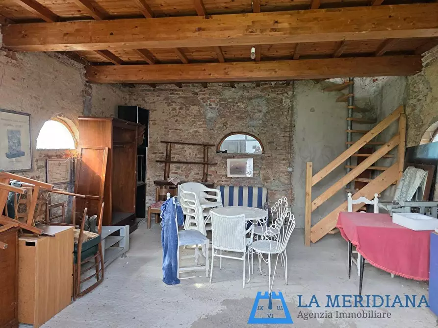 Immagine 4 di Casa indipendente in vendita  a Lamporecchio