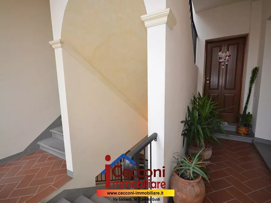 Immagine 10 di Appartamento in vendita  a Cerreto Guidi