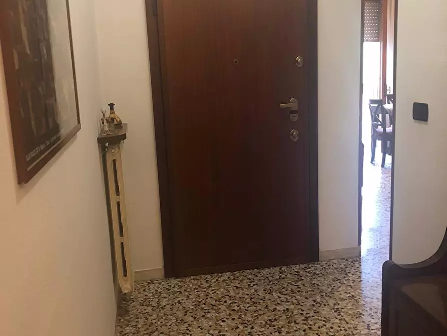 Immagine 11 di Appartamento in affitto  a Pontedera
