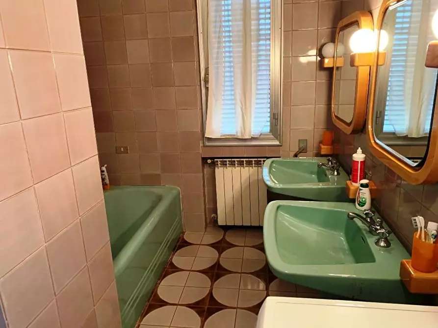 Immagine 10 di Appartamento in vendita  a Gambassi Terme