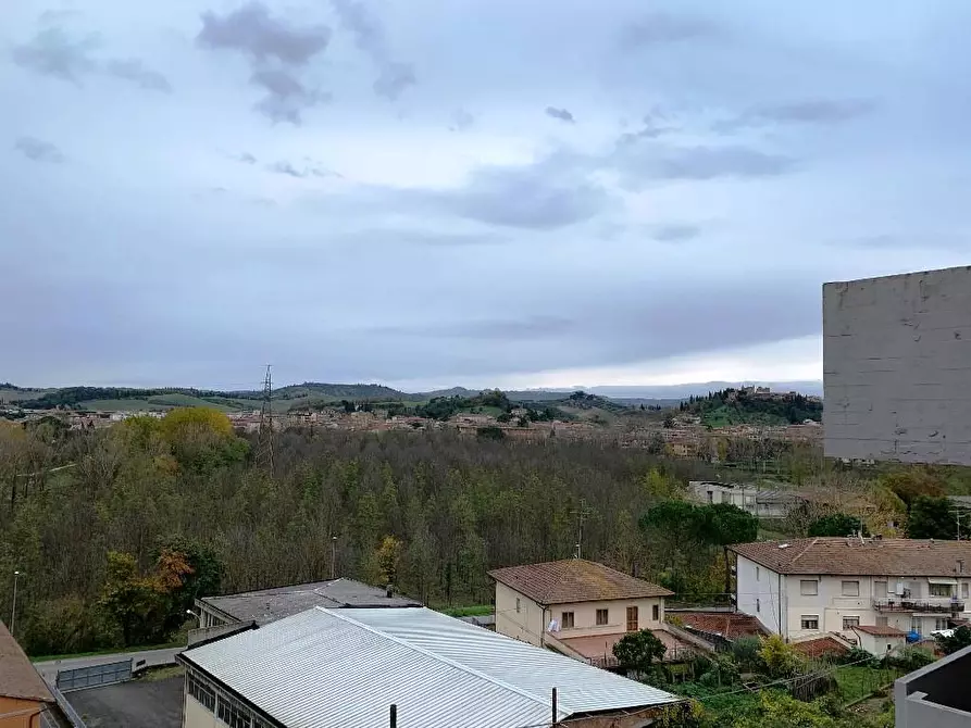 Immagine 5 di Appartamento in vendita  a Gambassi Terme