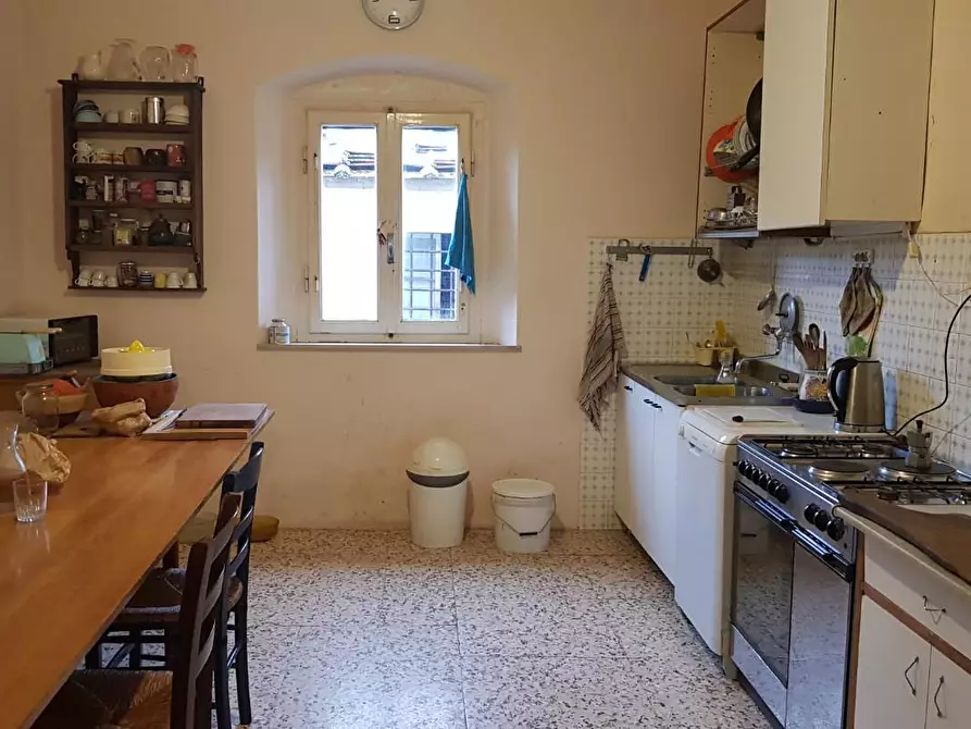 Immagine 4 di Porzione di casa in vendita  a Collesalvetti