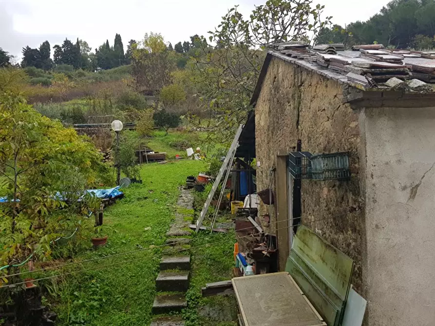Immagine 24 di Porzione di casa in vendita  a Collesalvetti