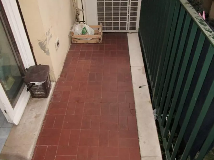 Immagine 10 di Appartamento in vendita  a Pisa