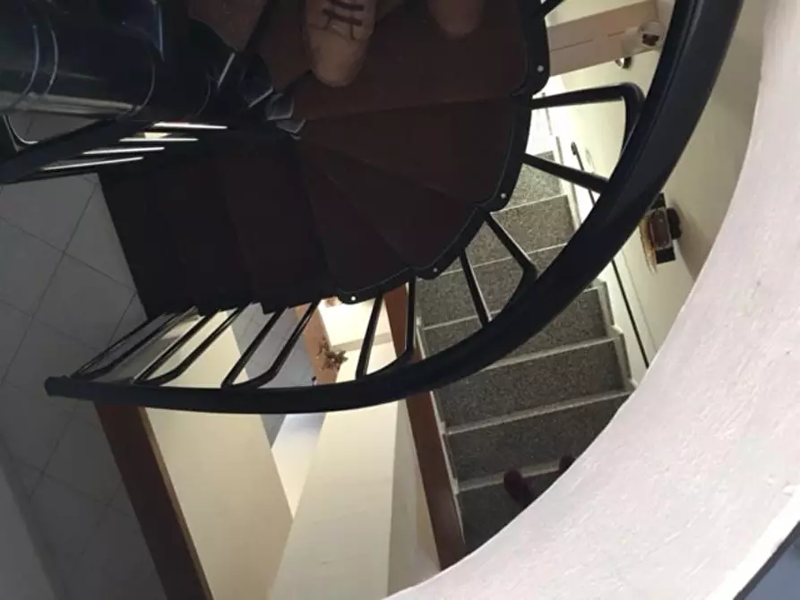 Immagine 15 di Villetta a schiera in vendita  a Vicopisano