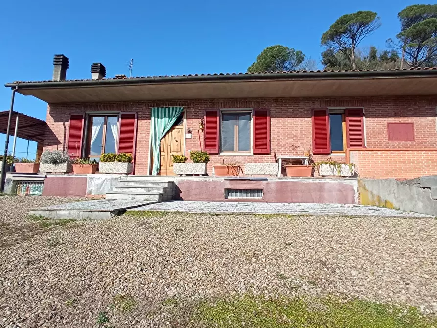 Immagine 5 di Casa bifamiliare in vendita  a Palaia