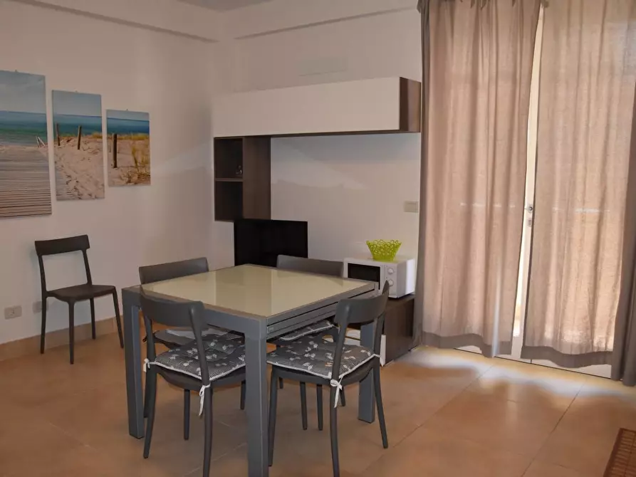 Immagine 8 di Appartamento in affitto  a Massa