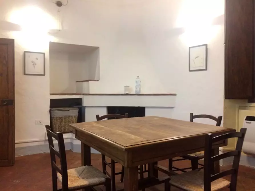Immagine 1 di Appartamento in affitto  a Colle Di Val D'elsa