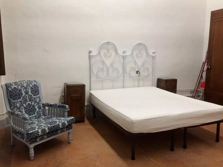 Immagine 10 di Appartamento in affitto  a Colle Di Val D'elsa