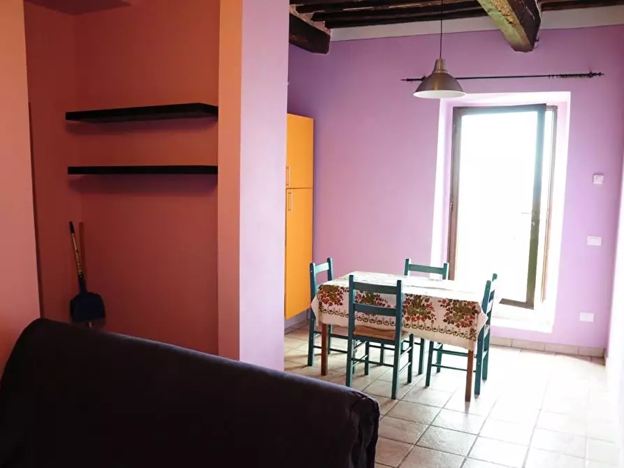 Immagine 2 di Appartamento in affitto  a Casole D'elsa