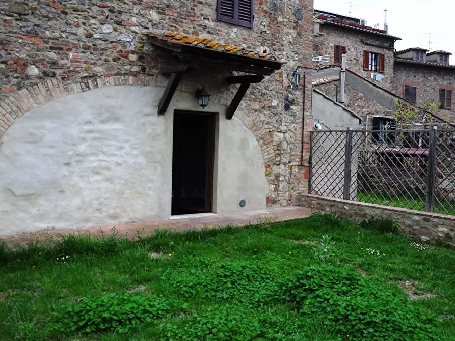 Immagine 14 di Appartamento in affitto  a Casole D'elsa