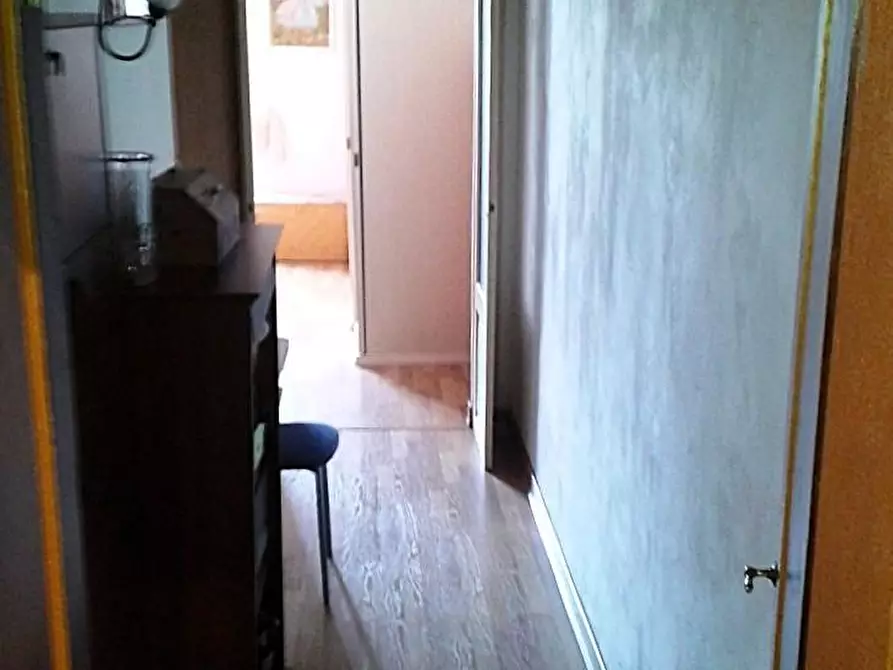 Immagine 11 di Appartamento in vendita  a Colle Di Val D'elsa