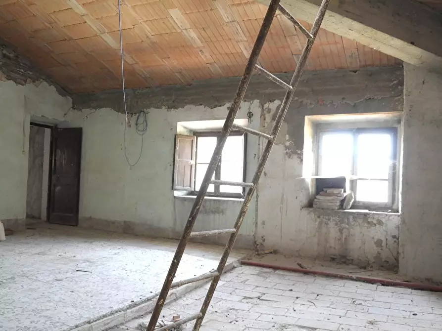 Immagine 28 di Appartamento in vendita  a Colle Di Val D'elsa