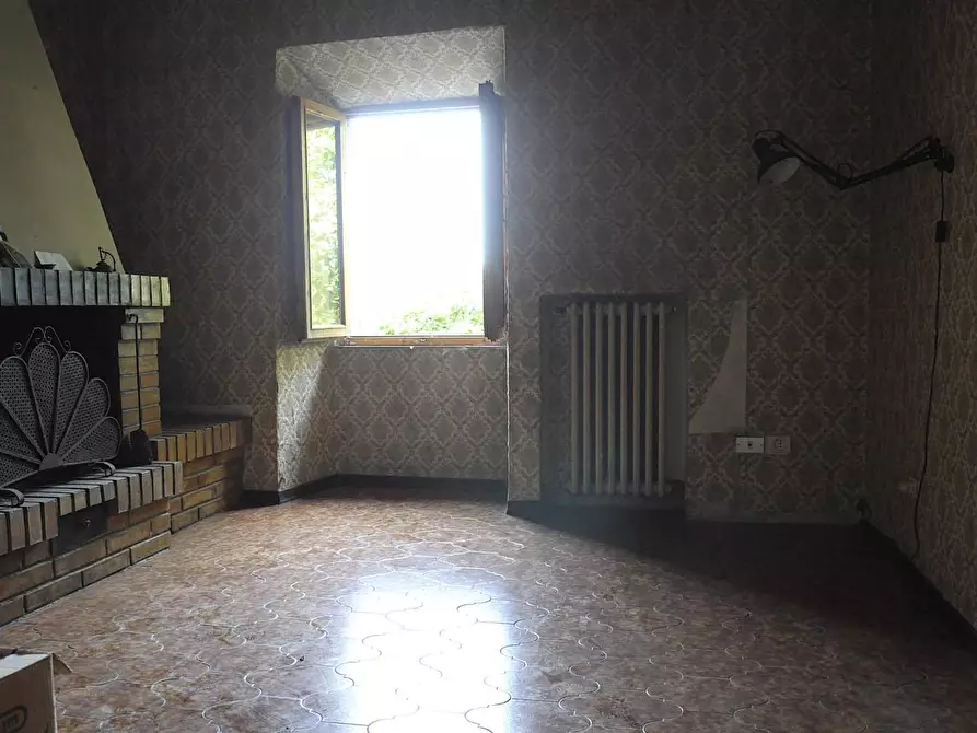 Immagine 3 di Appartamento in vendita  a Colle Di Val D'elsa