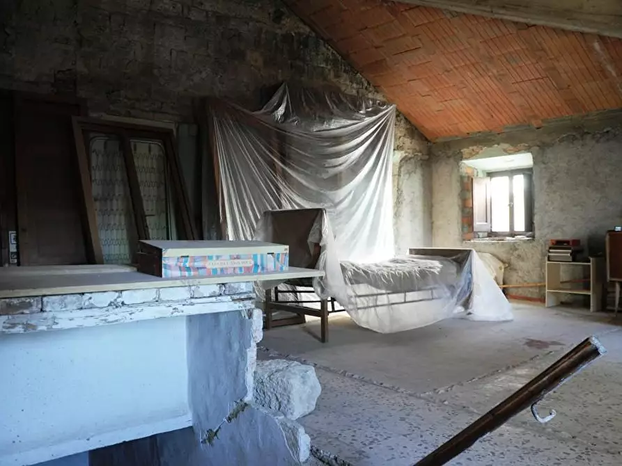 Immagine 11 di Appartamento in vendita  a Colle Di Val D'elsa