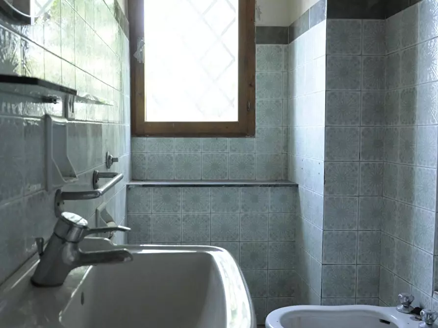 Immagine 9 di Appartamento in vendita  a Colle Di Val D'elsa