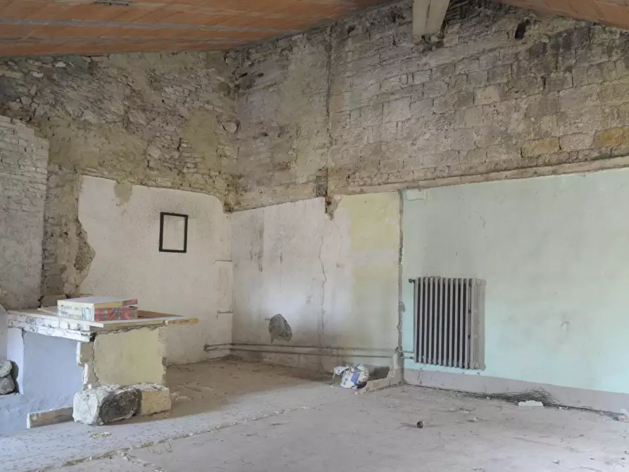 Immagine 22 di Appartamento in vendita  a Colle Di Val D'elsa