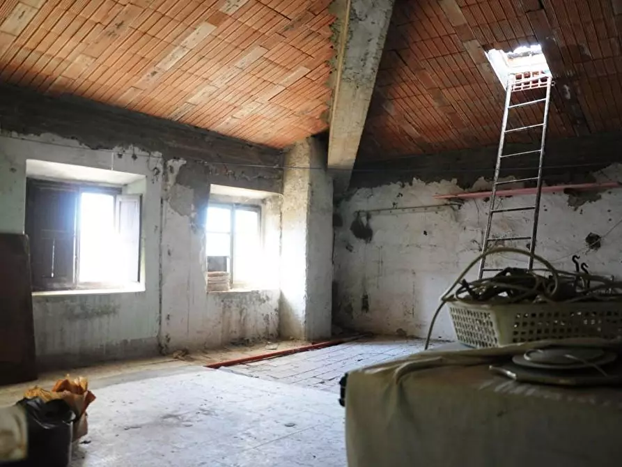 Immagine 16 di Appartamento in vendita  a Colle Di Val D'elsa