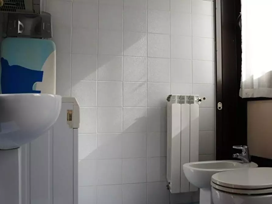 Immagine 11 di Appartamento in vendita  a Colle Di Val D'elsa