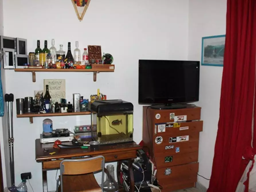 Immagine 23 di Villa in vendita  a Carrara