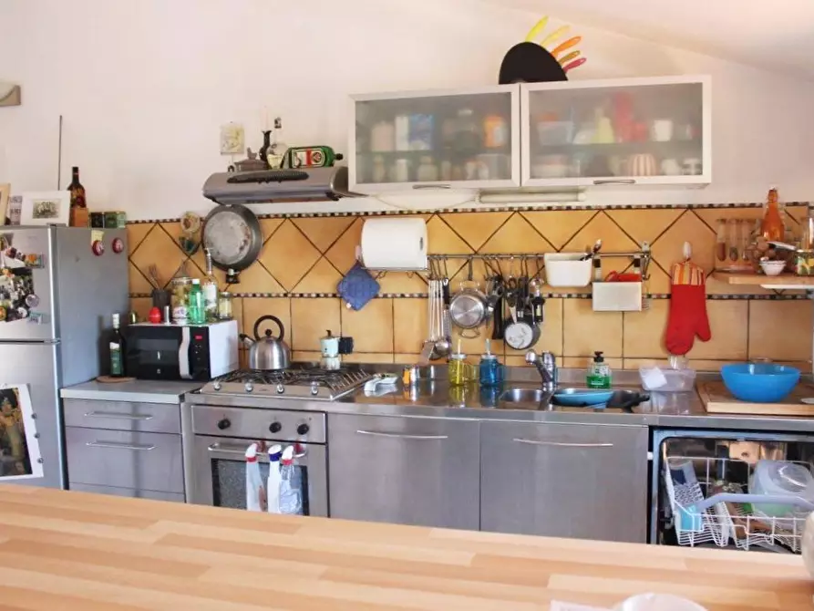 Immagine 30 di Villa in vendita  a Carrara