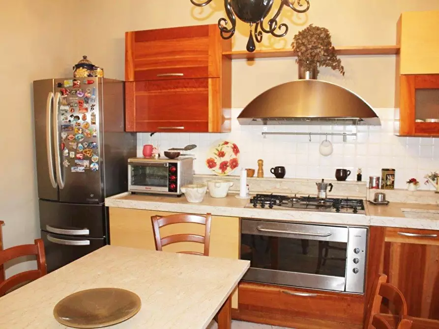 Immagine 13 di Villa in vendita  a Carrara