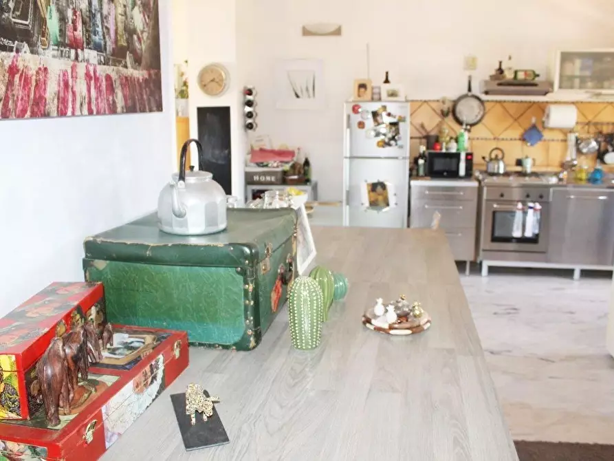 Immagine 33 di Villa in vendita  a Carrara