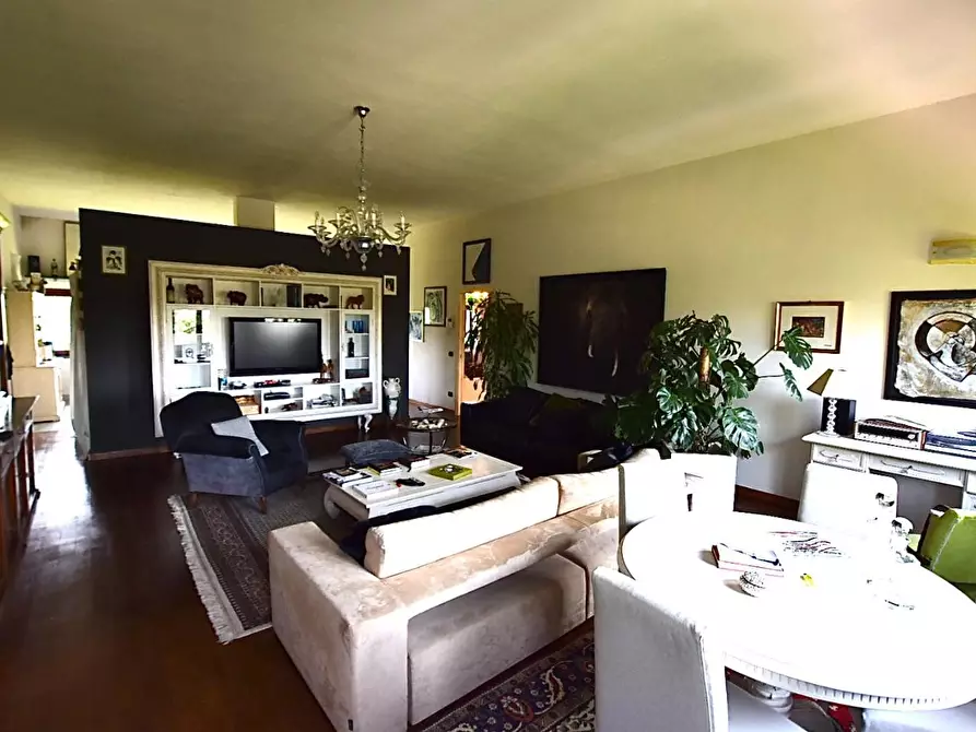 Immagine 3 di Mansarda in vendita  a Pontedera