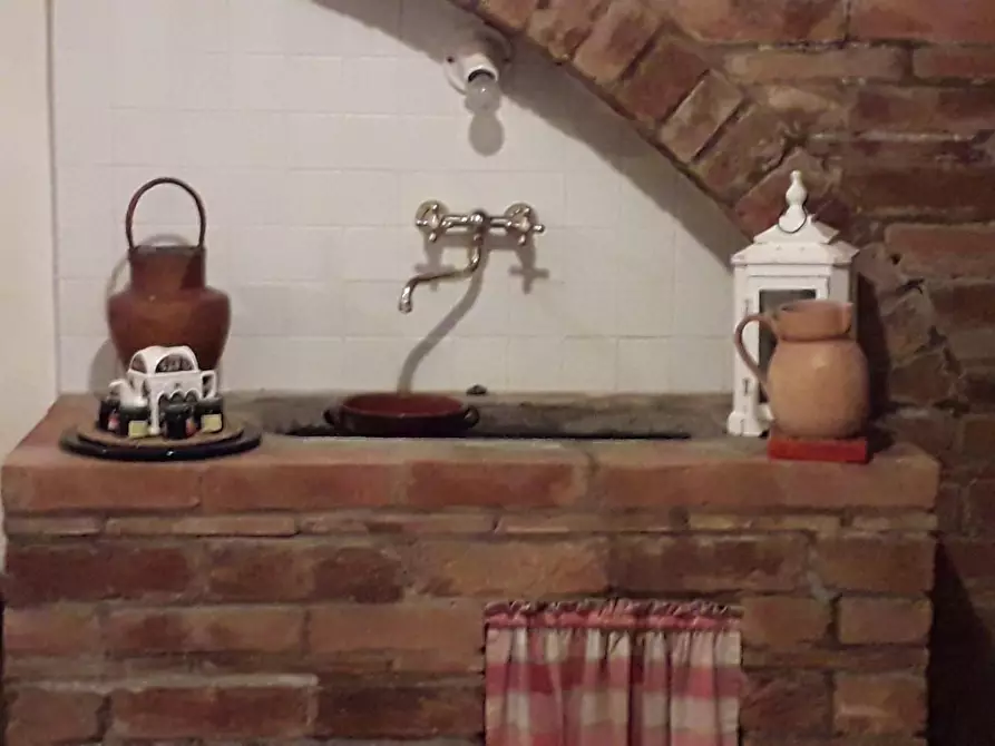 Immagine 20 di Villa in vendita  a San Miniato