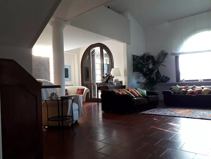 Immagine 4 di Villa in vendita  a San Miniato
