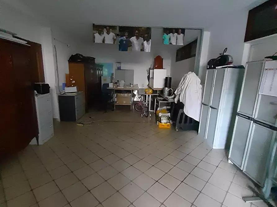 Immagine 25 di Villa in vendita  a Filattiera