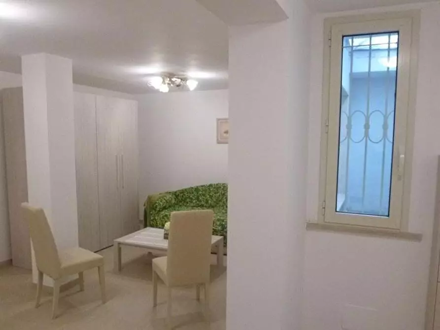 Immagine 10 di Appartamento in vendita  a Ameglia