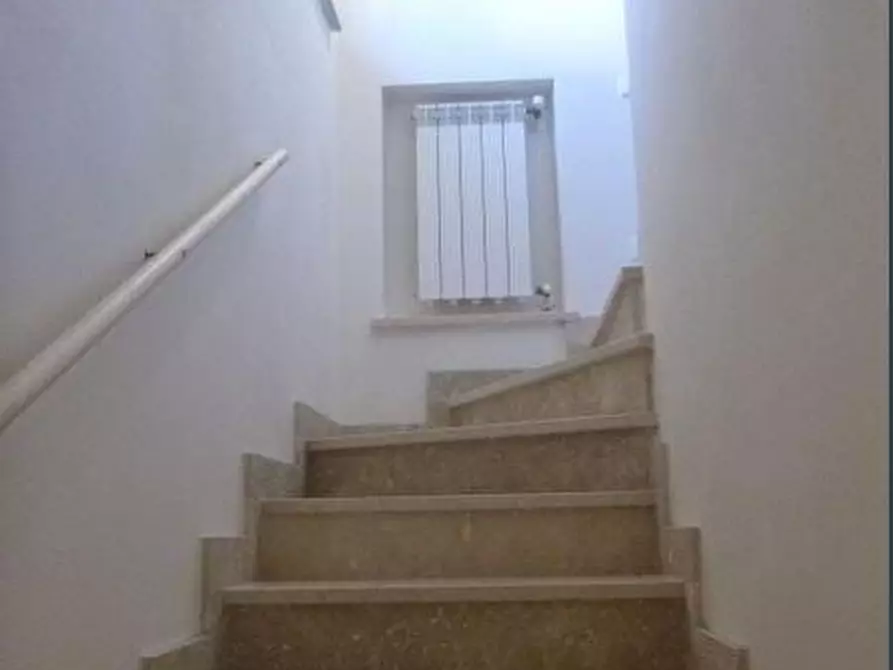 Immagine 13 di Appartamento in vendita  a Ameglia