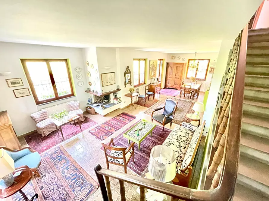 Immagine 8 di Casa bifamiliare in vendita  a Massa