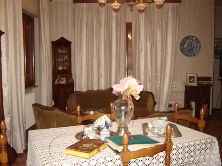 Immagine 16 di Casa indipendente in vendita  a Montignoso