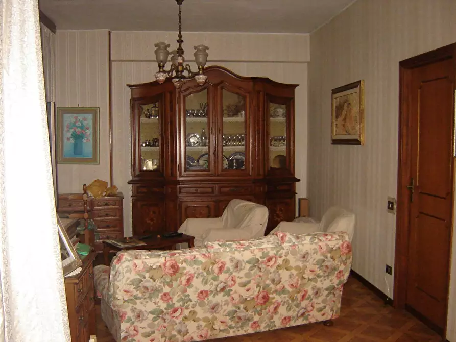 Immagine 14 di Casa indipendente in vendita  a Montignoso