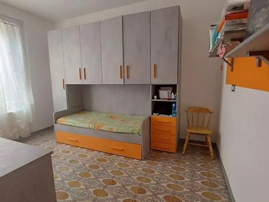 Immagine 8 di Casa semindipendente in vendita  a Massa