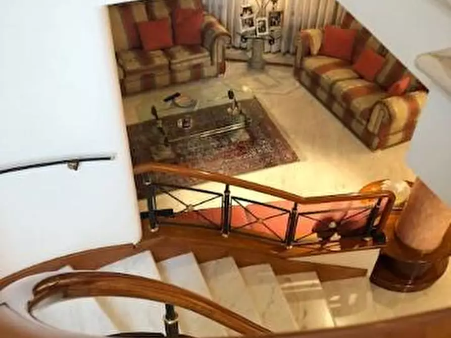 Immagine 11 di Casa bifamiliare in vendita  a Fucecchio