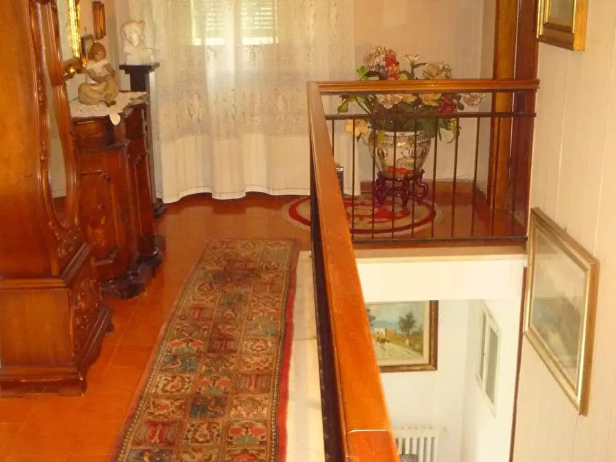 Immagine 20 di Casa bifamiliare in vendita  a Carrara