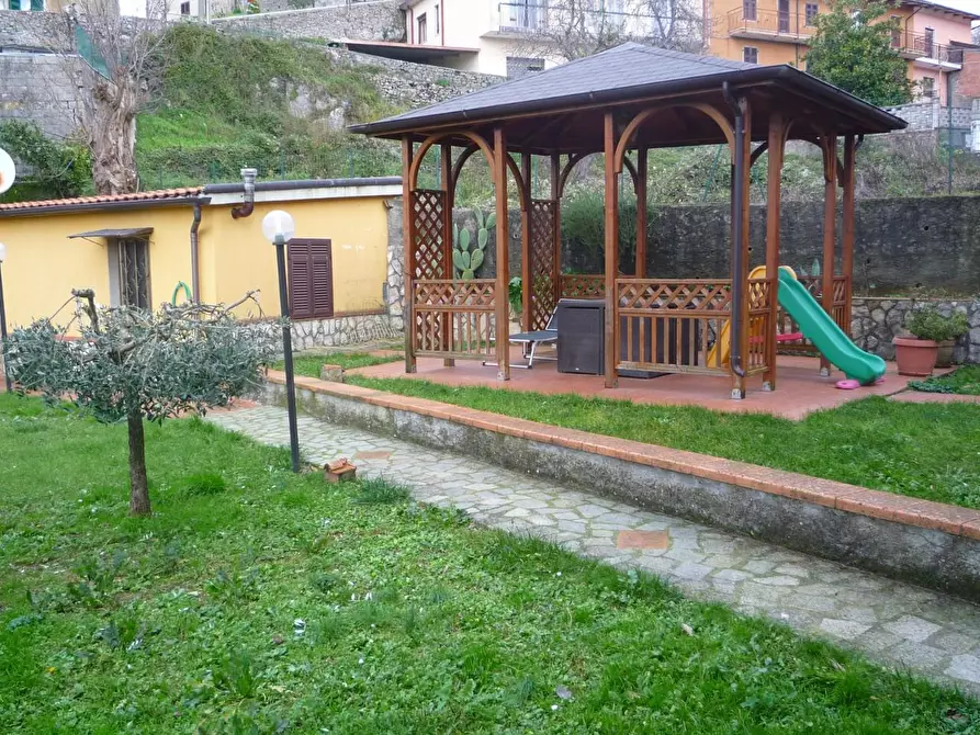 Immagine 40 di Casa bifamiliare in vendita  a Carrara