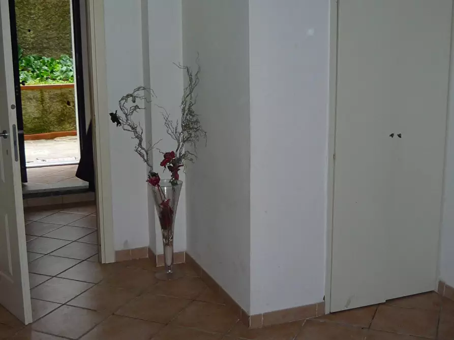 Immagine 16 di Casa bifamiliare in vendita  a Carrara