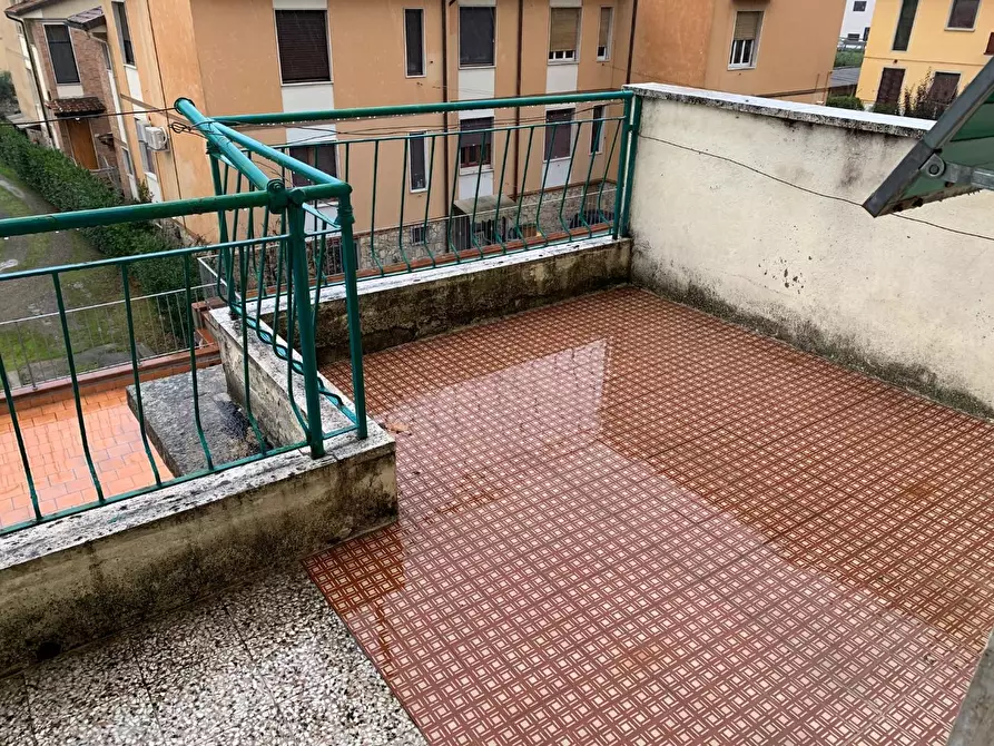 Immagine 11 di Appartamento in vendita  a Certaldo