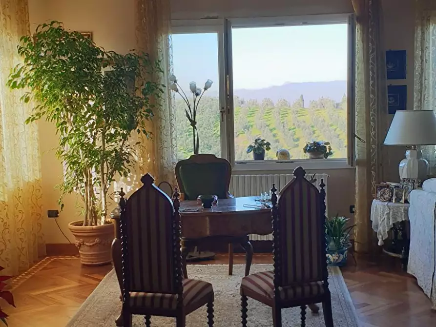 Immagine 14 di Villa in vendita  a Vinci