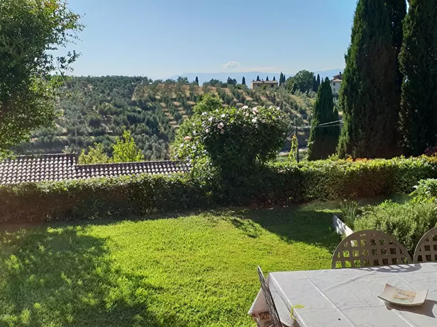 Immagine 3 di Villa in vendita  a Vinci