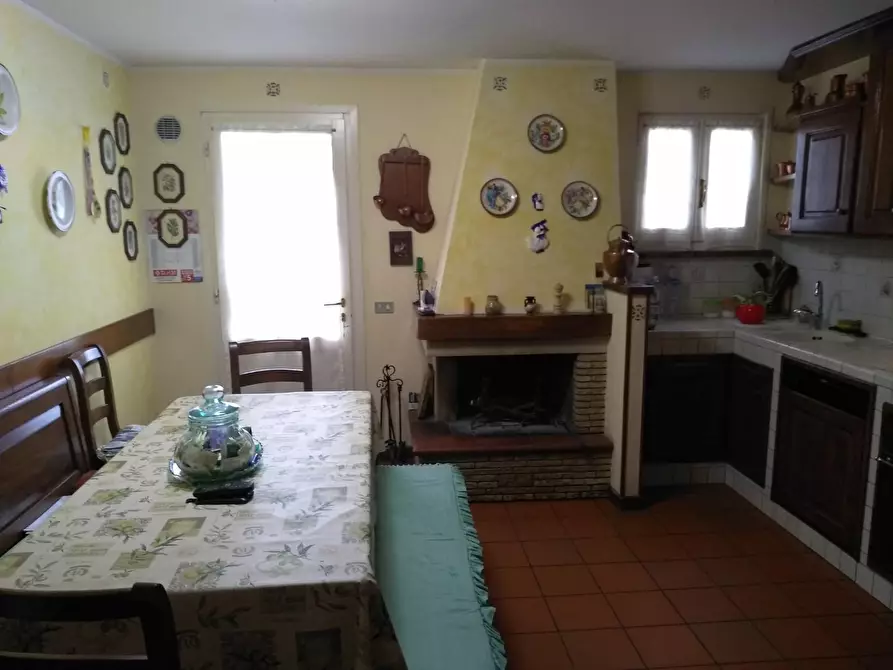 Immagine 17 di Casa bifamiliare in vendita  a Vinci