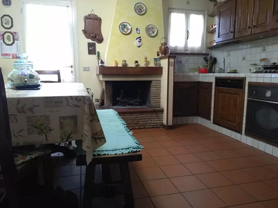 Immagine 18 di Casa bifamiliare in vendita  a Vinci