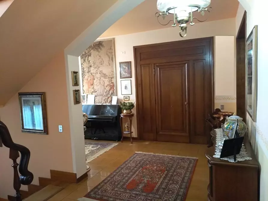 Immagine 5 di Casa bifamiliare in vendita  a Vinci